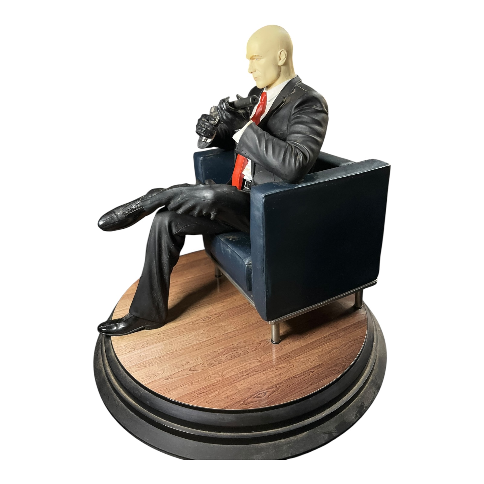 Pre-owned HITMAN Agent 47 Collector’s Chessmaster Statue Figure (2015 ...